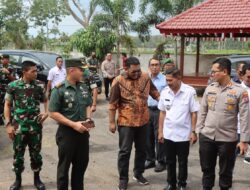 Kapolres Bondowoso Meninjau Langsung Petani Organik di Desa Lombok Kulon