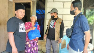 Relawan Peduli Sosial Komunitas Aku Wongmu Lo, Kembali Salurkan Sembako ke Pelosok Desa