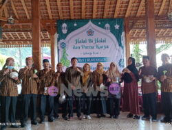 Halal Bi Halal Silaturahmi Guru Purna Karya Keluarga Besar SMKN 1 Rejotangan
