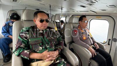 Kapolri-Panglima TNI Patroli Udara Cek Kesiapan Mudik di Pelabuhan Gilimanuk